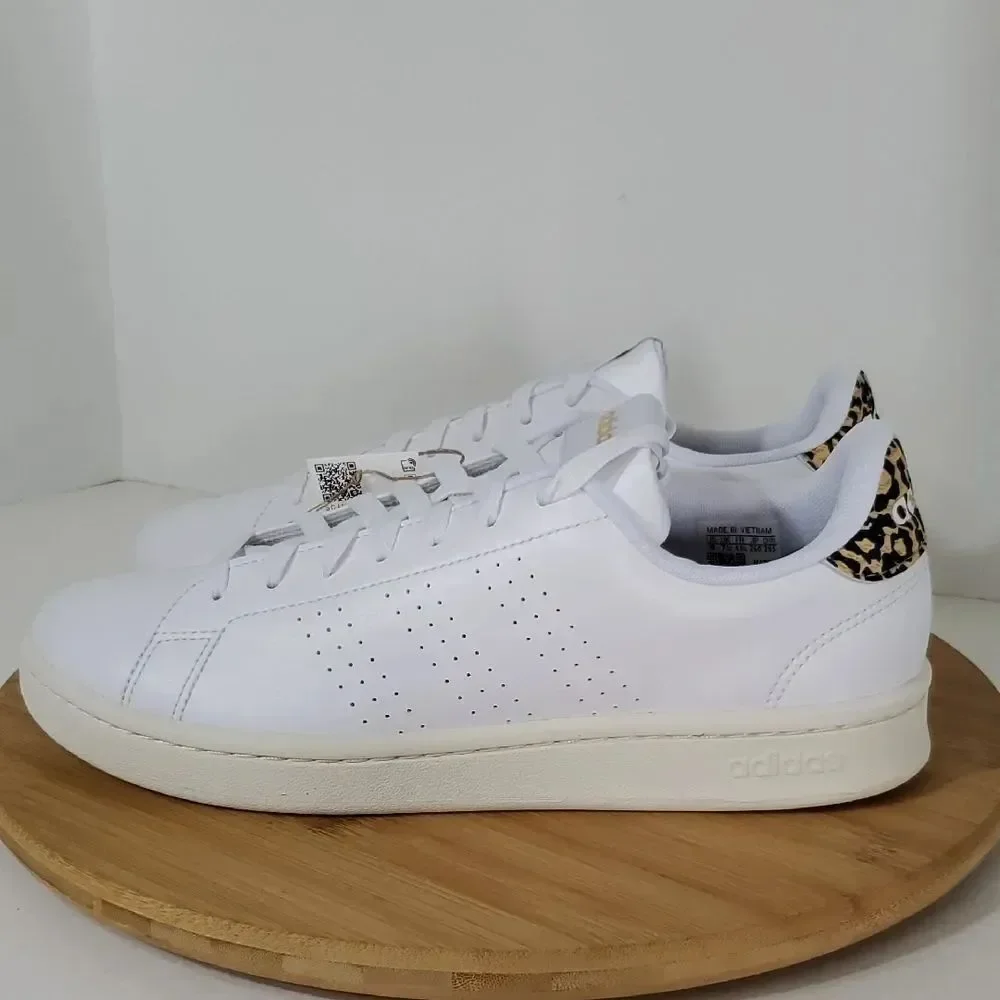 adidas Advantage Cloud White Leopard Print Tennis Sneakers Women's 9 NIB